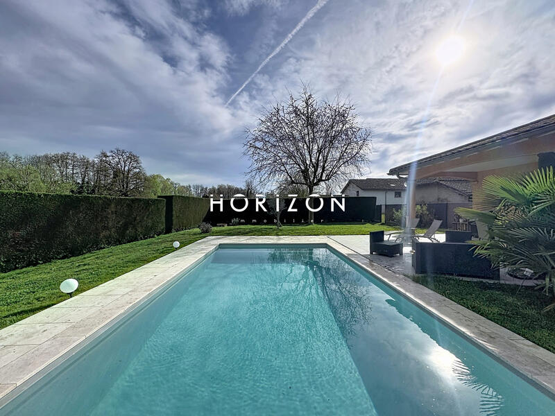 Maison - 120 m² - 5 pièces