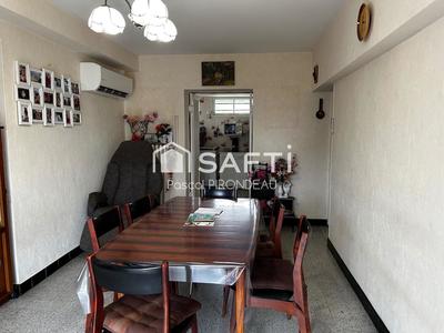 Maison - 97 m² - 4 pièces