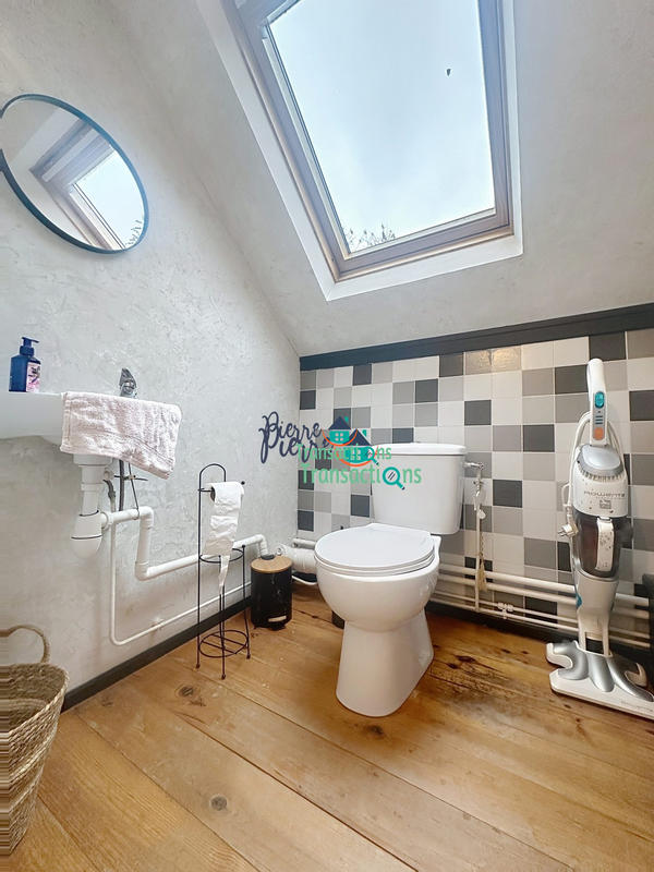 Maison - 191 m² - 6 pièces