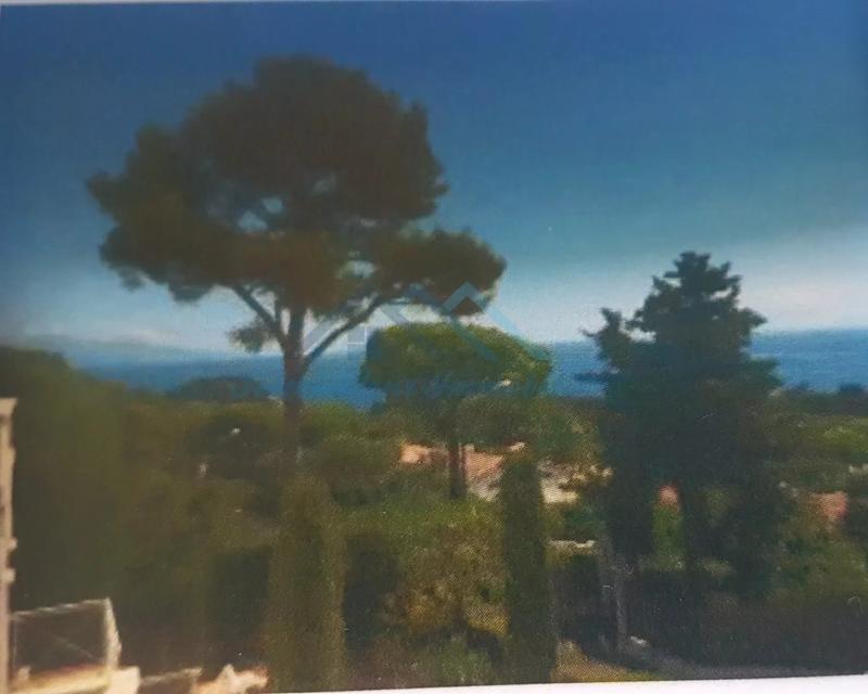 Villa - 313 m² - 8 pièces