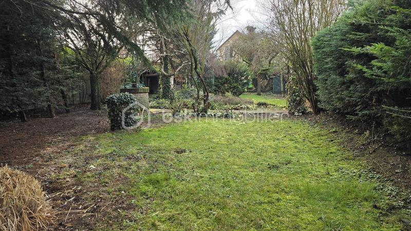 Terrain constructible - 526 m²