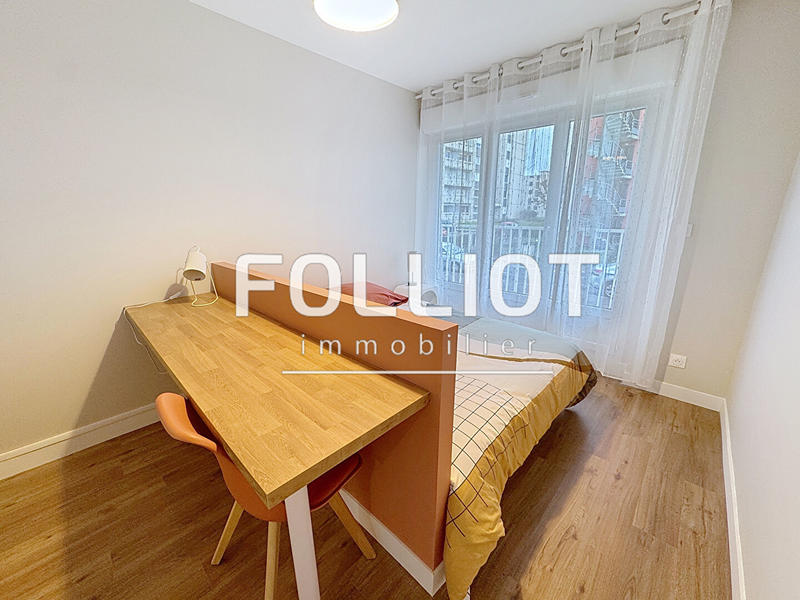 Appartement - 88 m² - 6 pièces