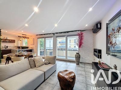 Appartement - 72 m² - 3 pièces