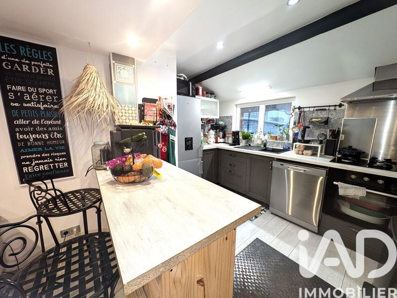 Maison de village - 100 m² - 6 pièces