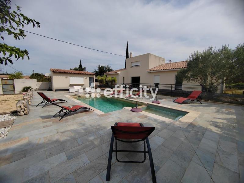 Maison - 198 m² - 6 pièces