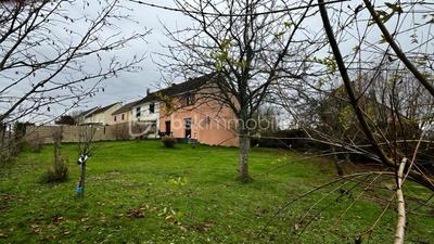 Maison traditionnelle - 106 m² - 5 pièces