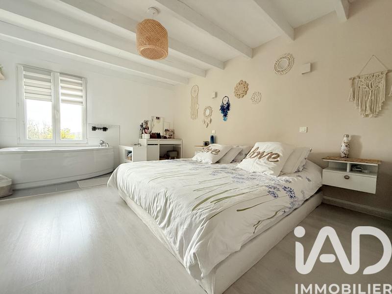 Maison - 94 m² - 5 pièces