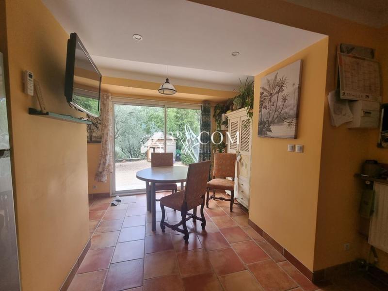 Mas - 150 m² - 5 pièces