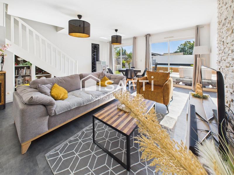 Maison - 92 m² - 4 pièces