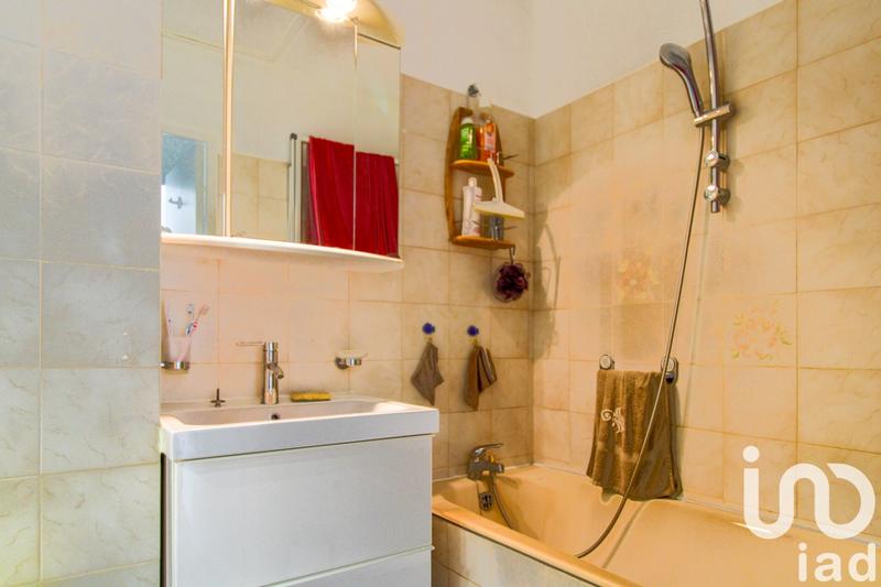 Maison - 102 m² - 4 pièces