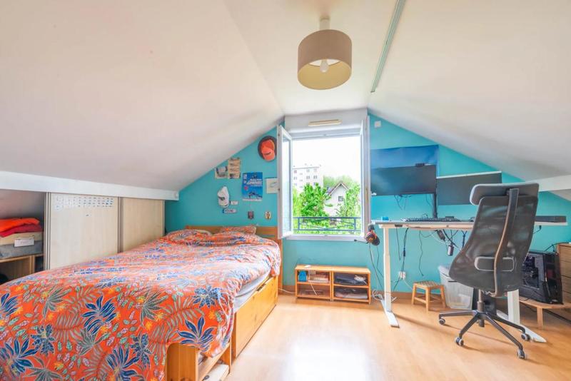 Maison - 130 m² - 6 pièces