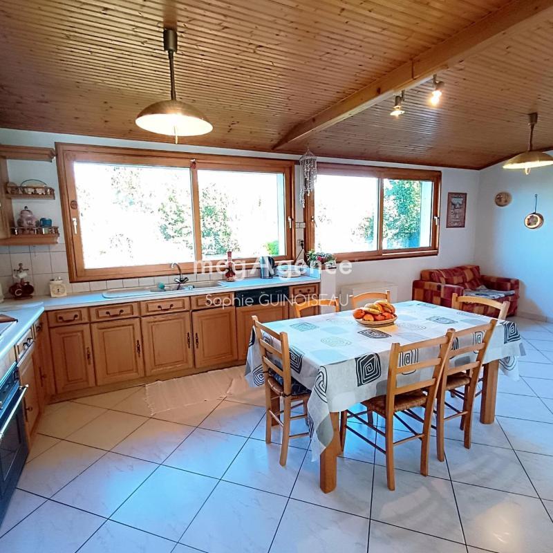 Maison - 120 m² - 6 pièces