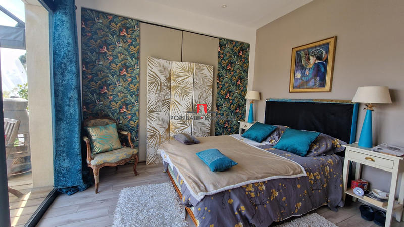 Maison contemporaine - 200 m² - 6 pièces