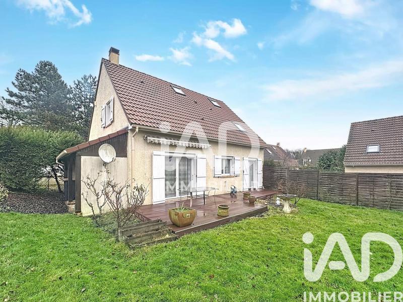 Maison - 137 m² - 5 pièces