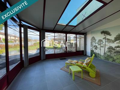 Maison - 307 m² - 9 pièces