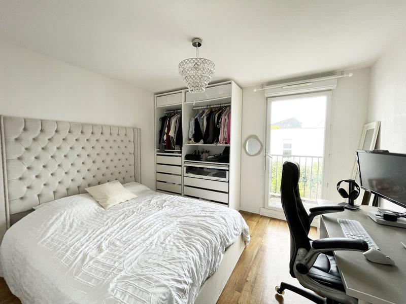 Maison - 93 m² - 4 pièces