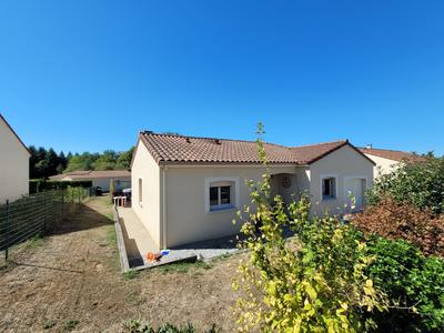 Maison - 108 m² - 6 pièces