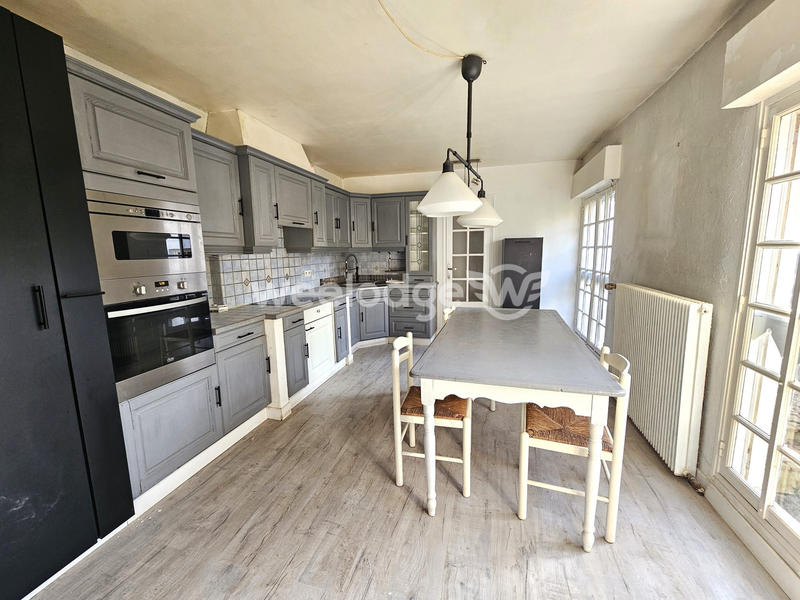 Maison - 164 m² - 6 pièces