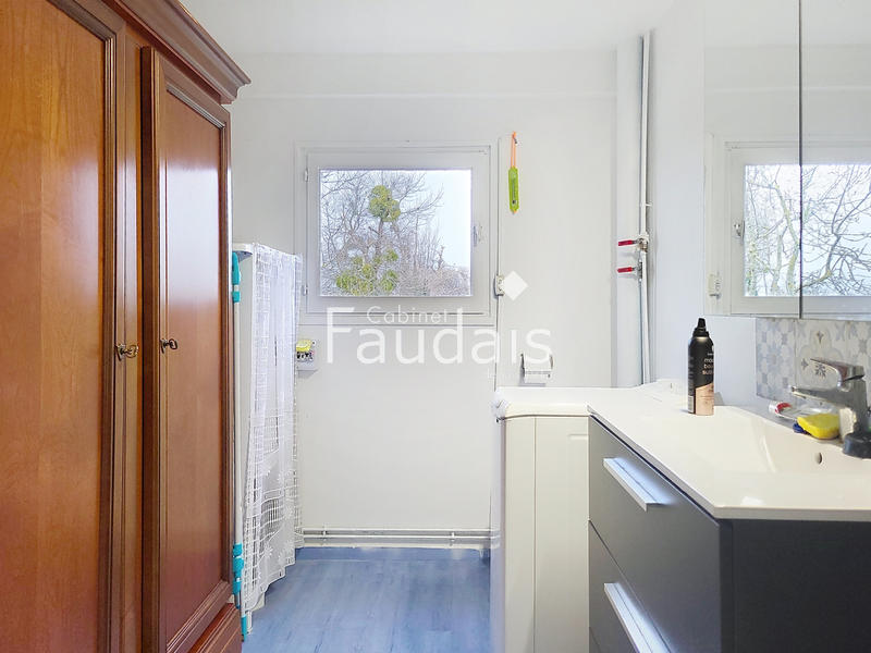 Maison - 69 m² - 5 pièces