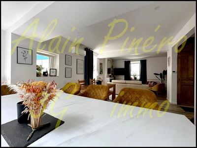 Maison de ville - 149 m² - 7 pièces