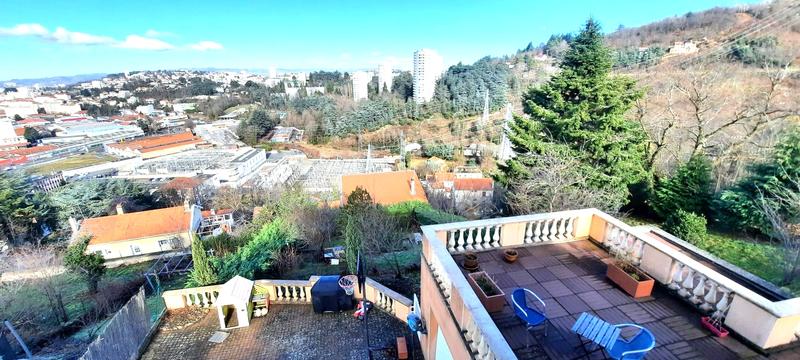 Maison - 121 m² - 6 pièces