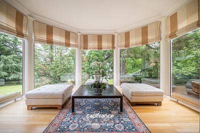 Maison bourgeoise - 260 m² - 10 pièces