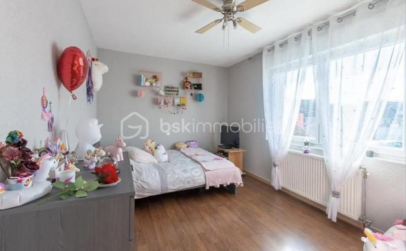 Maison - 262 m² - 8 pièces