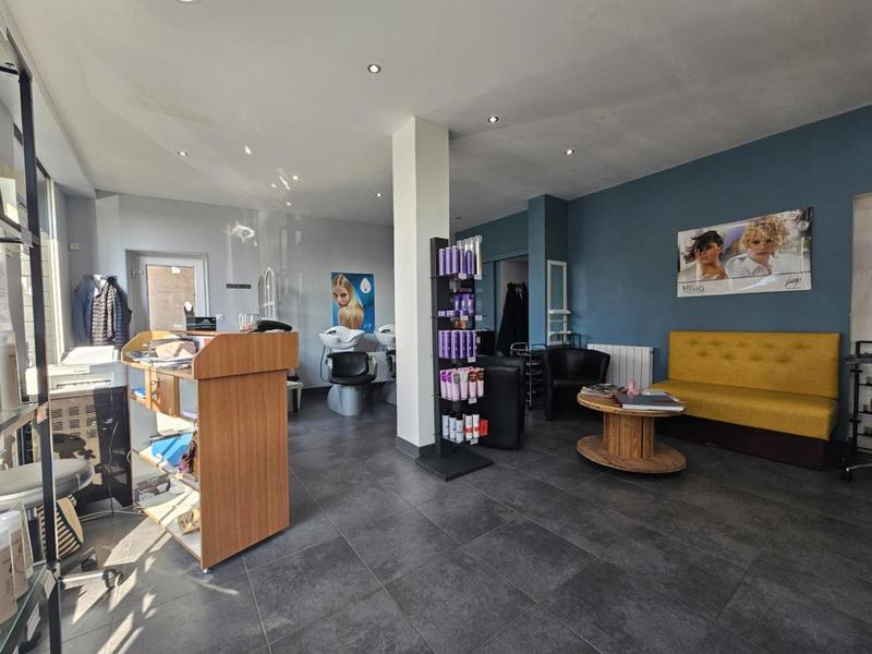 Beauté / Bien-être - 42 m² - 2 pièces