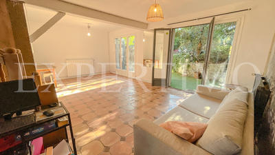 Maison - 98 m² - 6 pièces