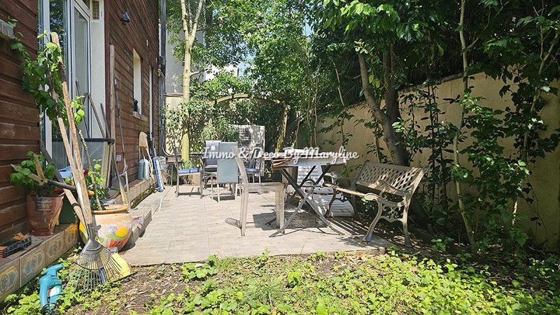 Loft - 225 m² - 6 pièces