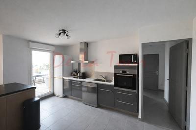 Appartement - 76 m² - 3 pièces
