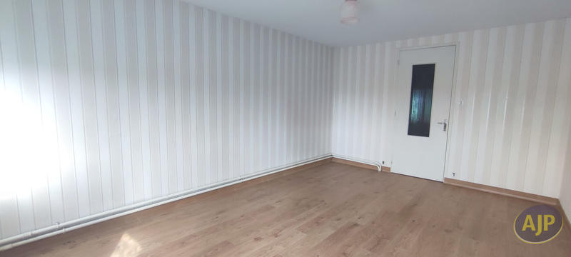 Maison - 143 m² - 5 pièces