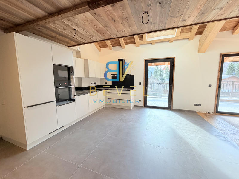 Duplex - 103 m² - 4 pièces