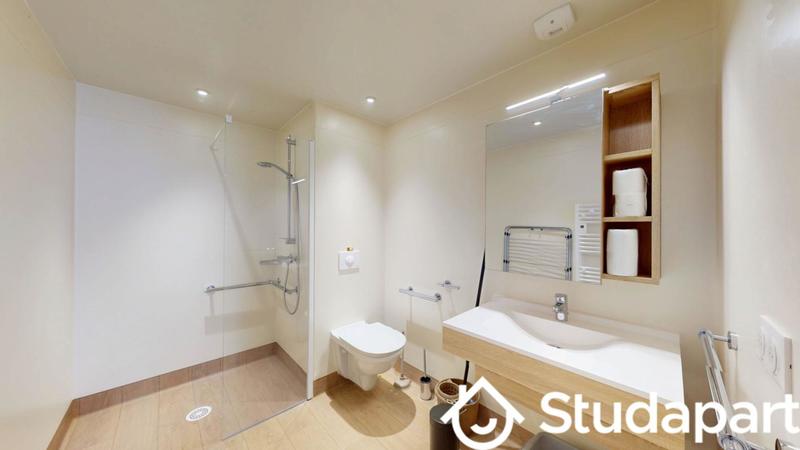 Chambre - 40 m² - 1 pièce