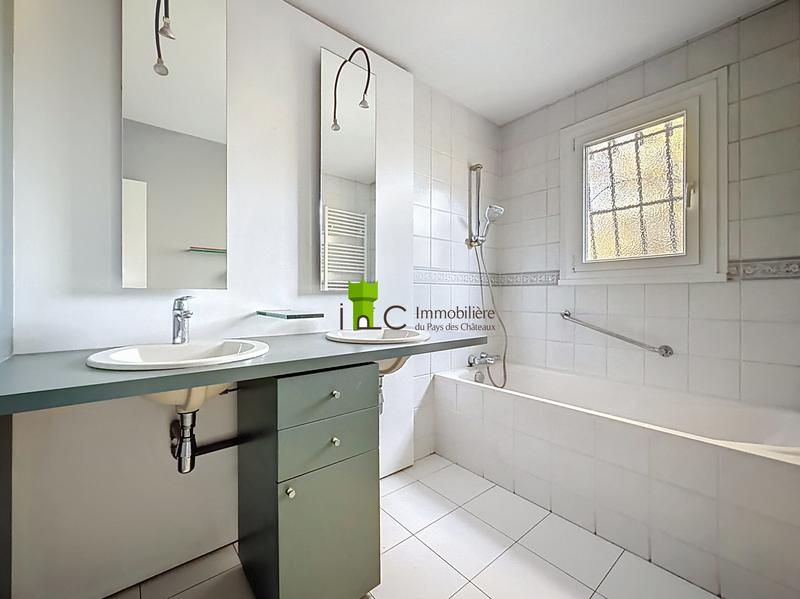 Maison - 175 m² - 6 pièces