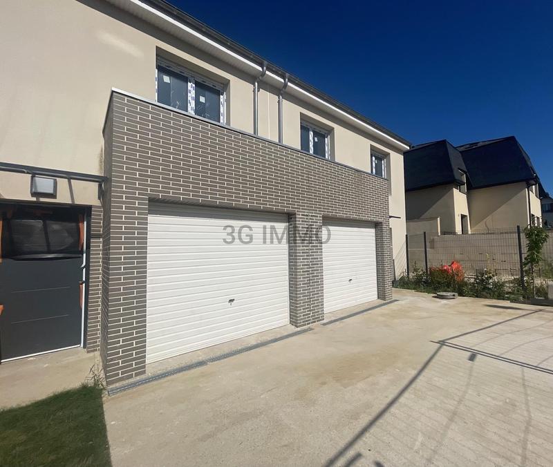 Maison - 102 m² - 6 pièces