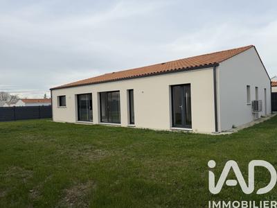 Maison - 149 m² - 6 pièces