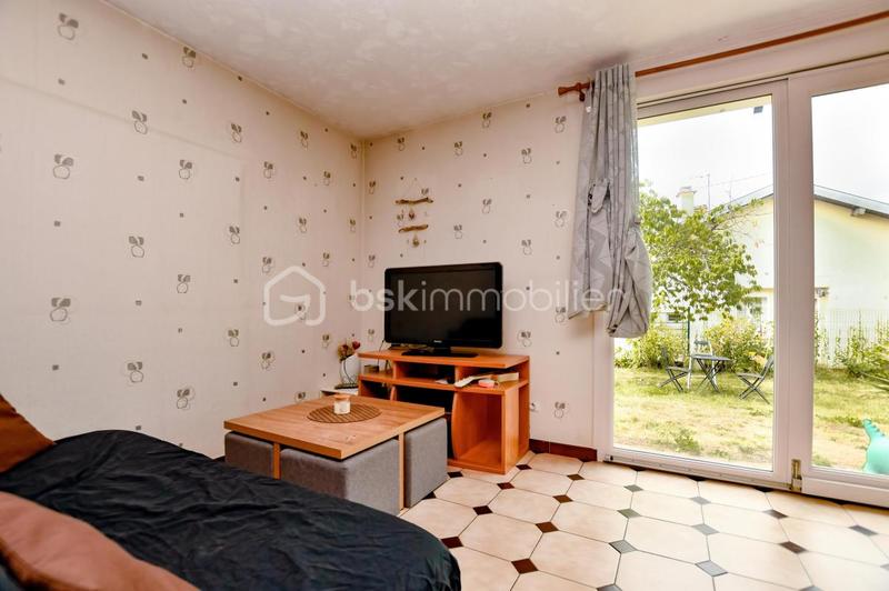 Pavillon - 100 m² - 5 pièces