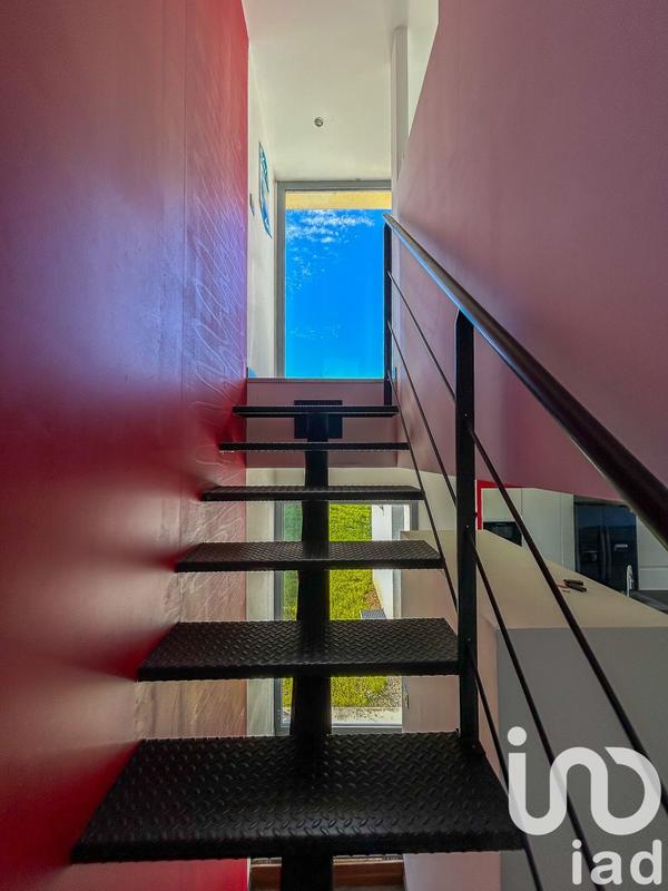 Maison - 194 m² - 7 pièces