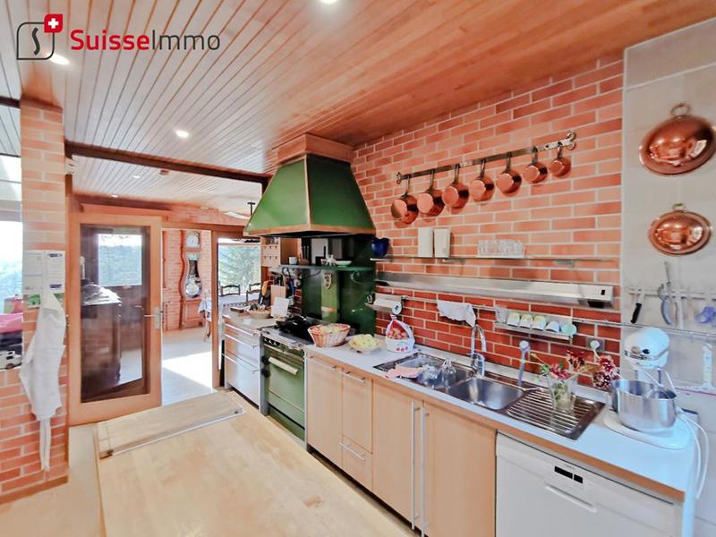 Pavillon - 261 m² - 11 pièces