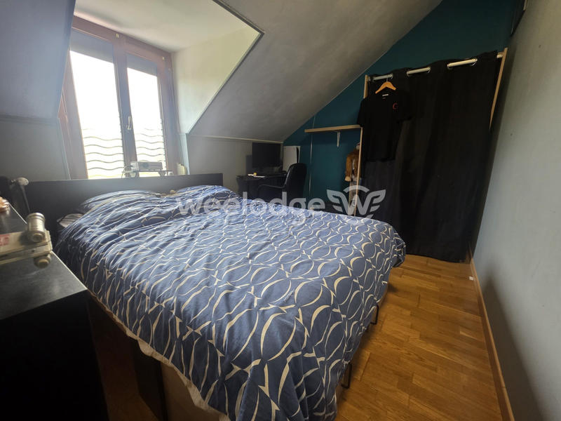 Maison - 94 m² - 5 pièces