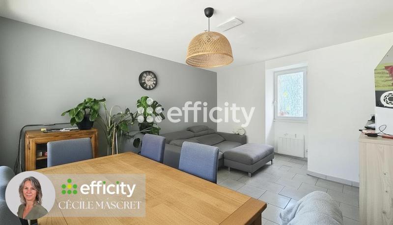 Maison - 92 m² - 4 pièces