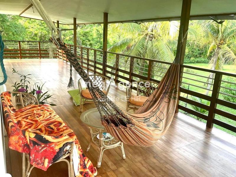 Immeuble - 254 m² - 10 pièces