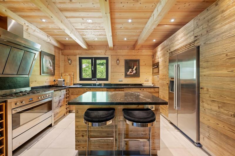 Villa - 390 m² - 9 pièces