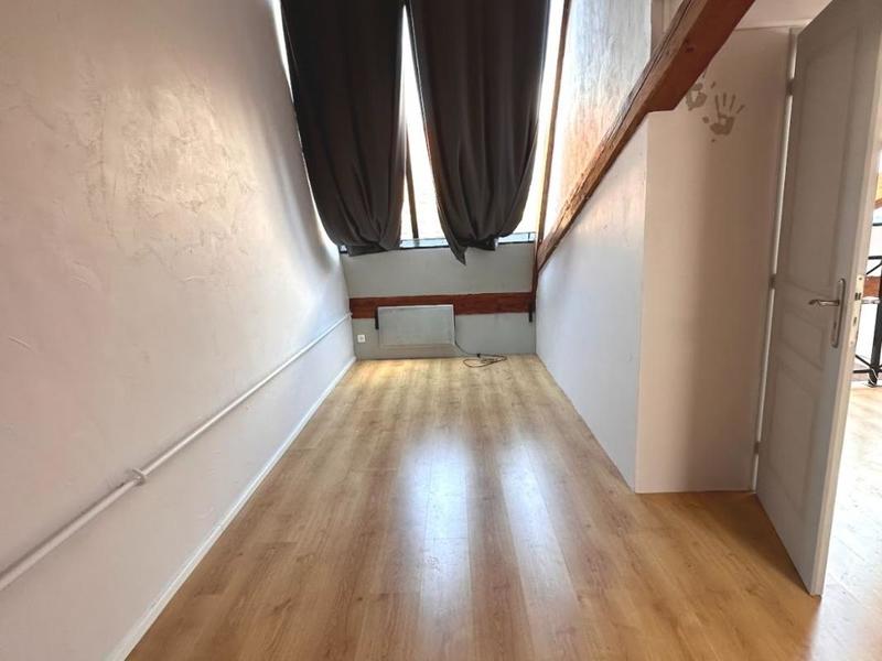 Maison - 255 m² - 5 pièces