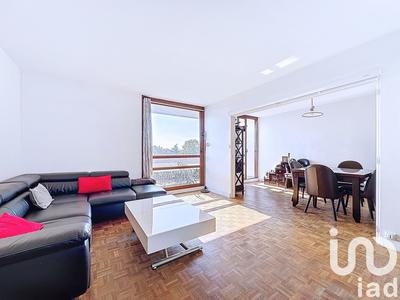 Appartement - 92 m² - 5 pièces