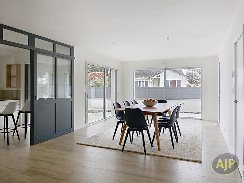 Maison - 131 m² - 5 pièces