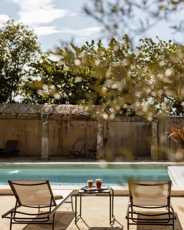 Propriété - 600 m² - 16 pièces