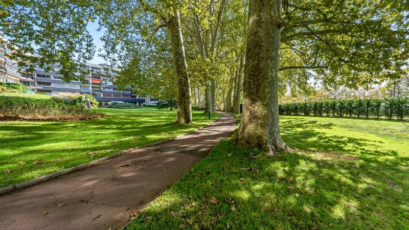 Appartement - 90 m² - 4 pièces