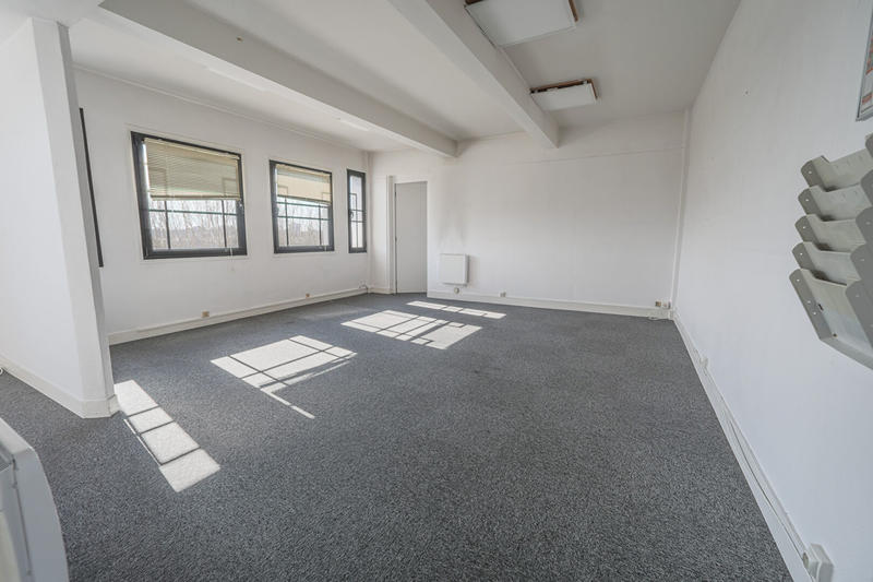Bureau - 212 m²